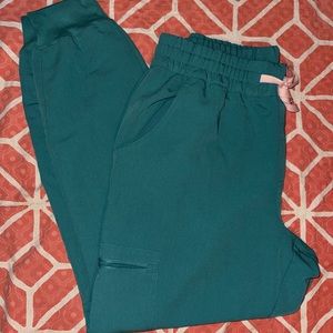 Figs jogger scrub pants